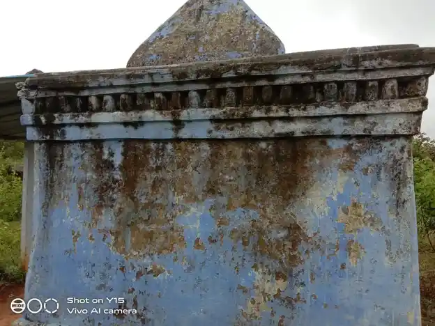 Arulmigu Mariyamman Temple, Mambadi - 636903 அருள்மிகு மாரியம்மன் திருக்கோயில், .பறையப்பட்டி, .பறையப்பட்டி - 636903, Dharmapuri - Ancient Temple Architecture and History Image 4