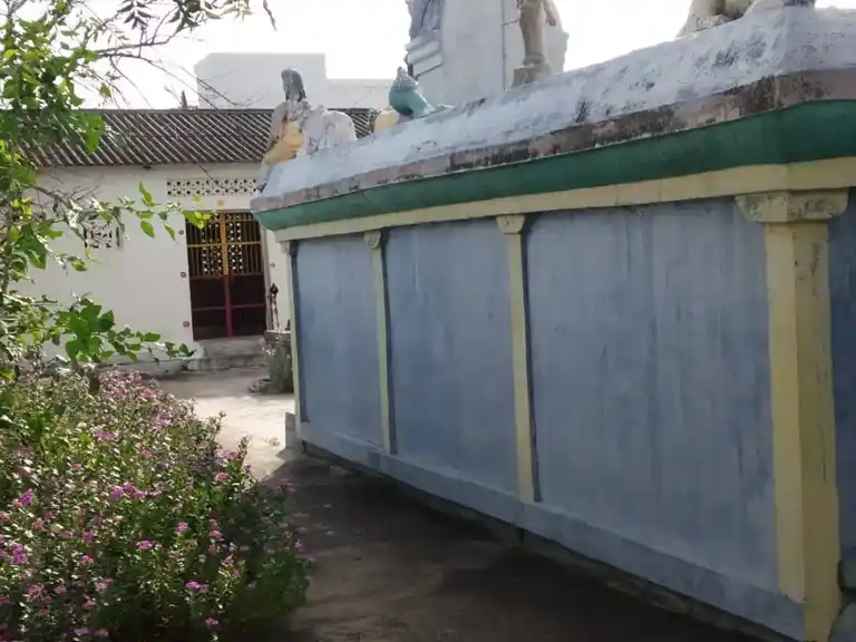 Arulmigu Mariyamman Temple, Manjapuththur - 606208 அருள்மிகு மாரியம்மன் திருக்கோயில், Manjapuththur - 606208, Kallakurichi - Ancient Temple Architecture and History Image 3