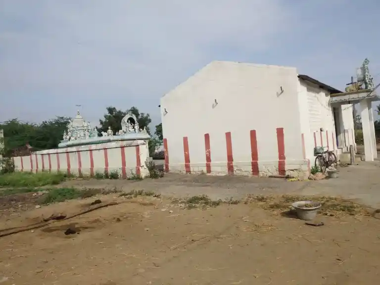 Arulmigu Mariyamman Temple, Manjapuththur - 606208 அருள்மிகு மாரியம்மன் திருக்கோயில், Manjapuththur - 606208, Kallakurichi - Ancient Temple Architecture and History Image 4