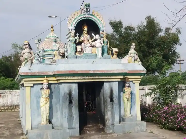 Arulmigu Mariyamman Temple, Manjapuththur - 606208 அருள்மிகு மாரியம்மன் திருக்கோயில், Manjapuththur - 606208, Kallakurichi - Ancient Temple Architecture and History Image 5