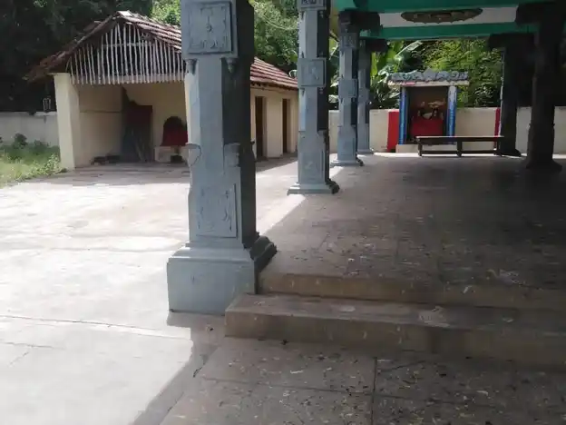 Arulmigu Mariyamman Temple, Maraiyur - 609806 அருள்மிகு மாரியம்மன் திருக்கோயில், Mariyur - 609806, Mayiladuthurai - Ancient Temple Architecture and History Image 7