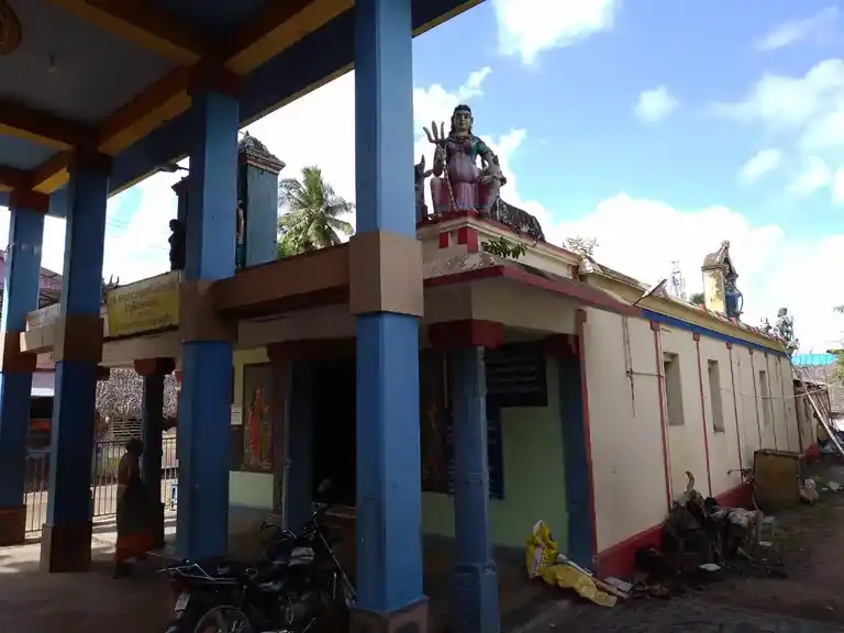 Arulmigu Mariyamman Temple, Maruthapattinam - 610001 அருள்மிகு காமாட்சி மாரியம்மன் திருக்கோயில், Maruthapattinam - 610001, Thiruvarur - Ancient Temple Architecture and History Image 2