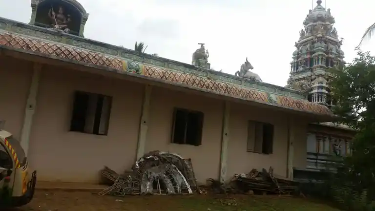 Arulmigu Mariyamman Temple, Mela Arasarkulam - 614616 அருள்மிகு மாரியம்மன் திருக்கோயில், Mela Arasarkulam - 614616, Pudukkottai - Ancient Temple Architecture and History Image 3