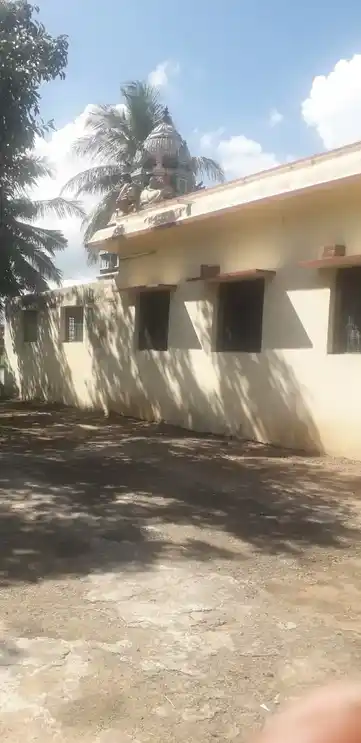 Arulmigu Mariyamman Temple, Mela Pandur, Melapandur - 609203 அருள்மிகு மாரியம்மன் திருக்கோயில், மேல பாண்டூர், மேல பாண்டூர் - 609203, Mayiladuthurai - Ancient Temple Architecture and History Image 3