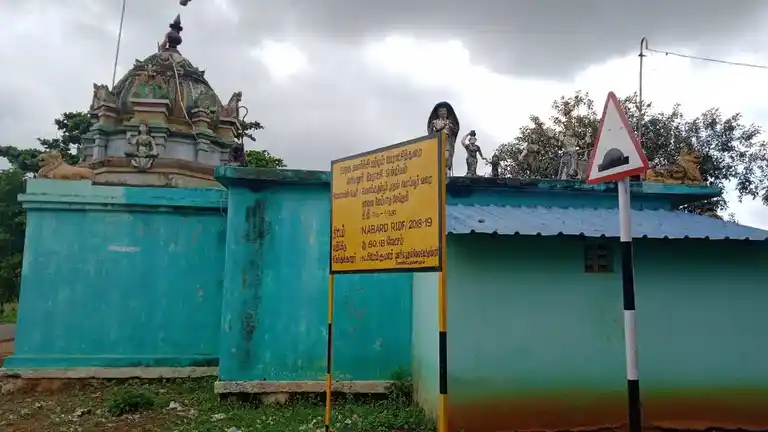 Arulmigu Mariyamman Temple, Melakarupur - 621707 Arulmigu Mariyamman Temple, Melakarupur - 621707, Ariyalur - Ancient Temple Architecture and History Image 2