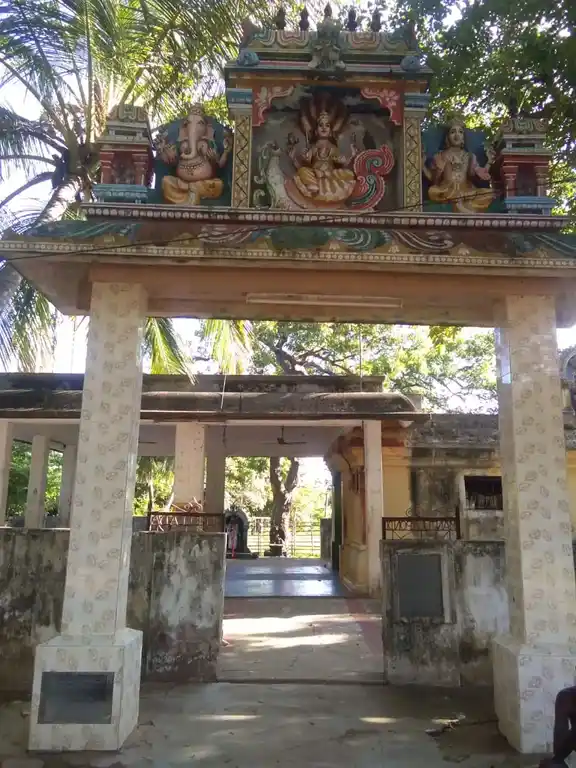 Arulmigu Mariyamman Temple, Melaperumpallam - 609107 Temple
