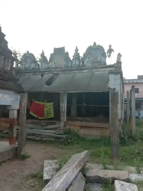 Arulmigu Mariyamman Temple, Menisi - 636904 அருள்மிகு மாரியம்மன் திருக்கோயில், Menisi - 636904, Dharmapuri - Ancient Temple Architecture and History Image 2