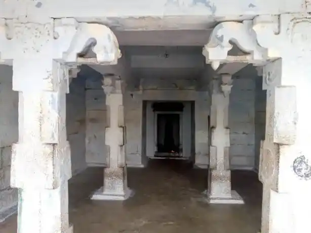 Arulmigu Mariyamman Temple, Minnampalli - 637410
