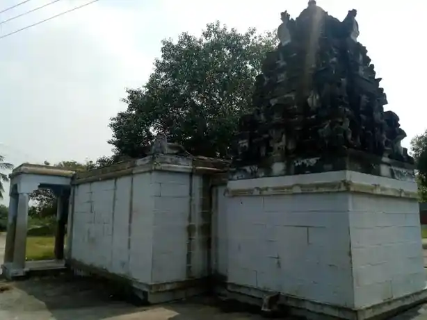 Arulmigu Mariyamman Temple, Minnampalli - 637410 அருள்மிகு மாரியம்மன் திருக்கோயில், Minnampalli - 637410, Namakkal - Ancient Temple Architecture and History Image 2
