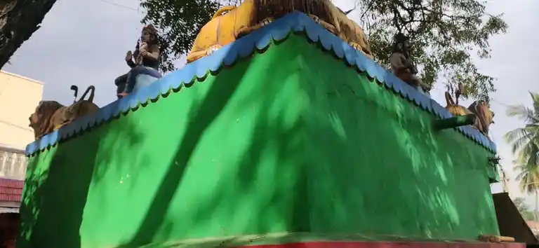 Arulmigu Mariyamman Temple, Mittur - 635752 அருள்மிகு மாரியம்மன் திருக்கோயில், மிட்டுர் - 635752, Thirupathur - Ancient Temple Architecture and History Image 3