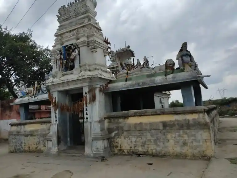 Arulmigu Mariyamman Temple, Mudhaloor - 605757 அருள்மிகு மாரியம்மன் திருக்கோயில், Mudhaloor - 605757, Kallakurichi - Ancient Temple Architecture and History Image 4