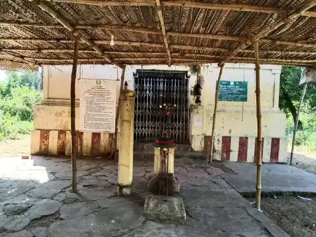 Arulmigu Mariyamman Temple, Mullaivasal - 614404 அருள்மிகு மாரியம்மன் திருக்கோயில், நீடாமங்கலம், முல்லைவாசல் - 614404, Thiruvarur - Ancient Temple Architecture and History Image 5