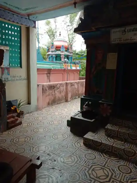 Arulmigu Mariyamman Temple, Murugamangalam - 609801 அருள்மிகு மாரியம்மன் திருக்கோயில், Murugamangalam - 609801, Mayiladuthurai - Ancient Temple Architecture and History Image 4