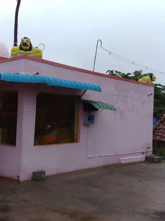 Arulmigu Mariyamman Temple, Nachanampatti - 636903 அருள்மிகு மாரியம்மன் திருக்கோயில், நாச்சினம்பட்டி - 636903, Dharmapuri - Ancient Temple Architecture and History Image 2