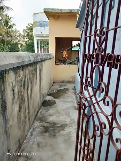 Arulmigu Mariyamman Temple, Nallavoor - 612203 அருள்மிகு மாரியம்மன், பிடாரியம்மன் திருக்கோயில், Nallavur - 612203, Mayiladuthurai - Ancient Temple Architecture and History Image 3