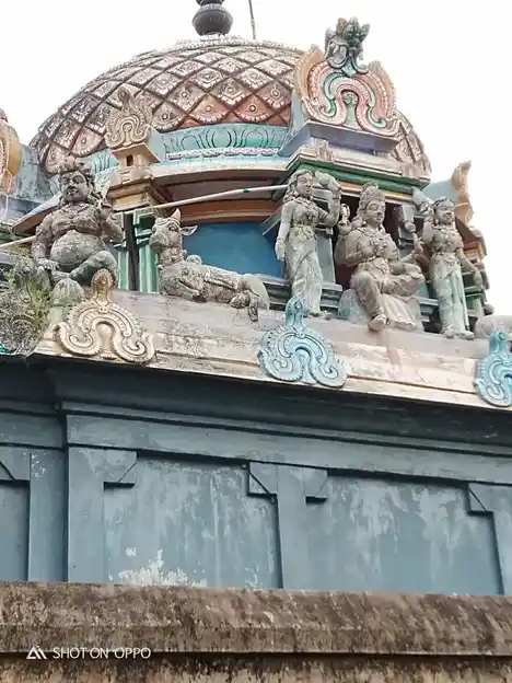 Arulmigu Mariyamman Temple, Nallavoor - 612203 அருள்மிகு மாரியம்மன், பிடாரியம்மன் திருக்கோயில், Nallavur - 612203, Mayiladuthurai - Ancient Temple Architecture and History Image 7