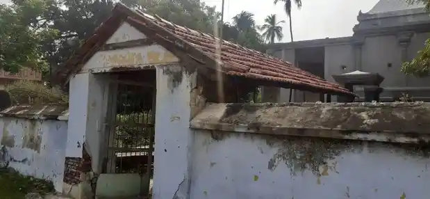 Arulmigu Mariyamman Temple, Nanjaipugalur, Nanjaipukalur - 639113 அருள்மிகு மாரியம்மன் திருக்கோயில், நஞ்சைபுகளூர், Nanjaipukalur - 639113, Karur - Ancient Temple Architecture and History Image 3