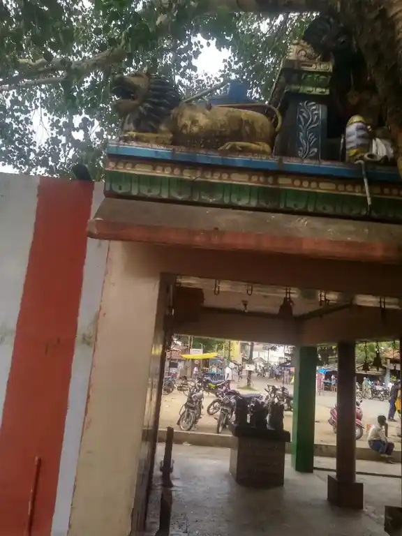 Arulmigu Mariyamman Temple, Near Bus Stand, Marandahalli - 636806 அருள்மிகு மாரியம்மன் திருக்கோயில், Near Bus Stand, Marandahalli - 636806, Dharmapuri - Ancient Temple Architecture and History Image 3