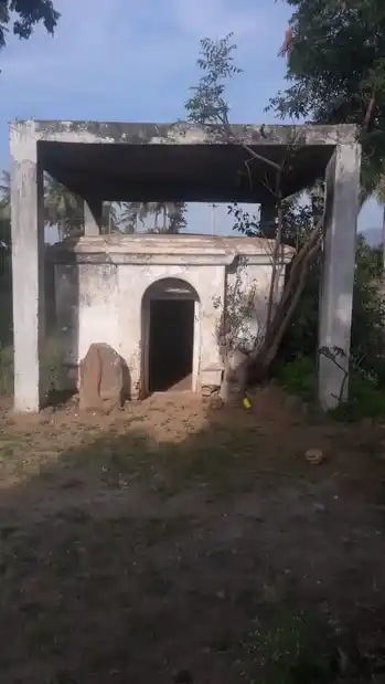 Arulmigu Mariyamman Temple, Near Bus Stop, Jittandahalli - 636805 அருள்மிகு மாரியம்மன் திருக்கோயில், Near Bus Stop, Jittandahalli - 636805, Dharmapuri - Ancient Temple Architecture and History Image 3