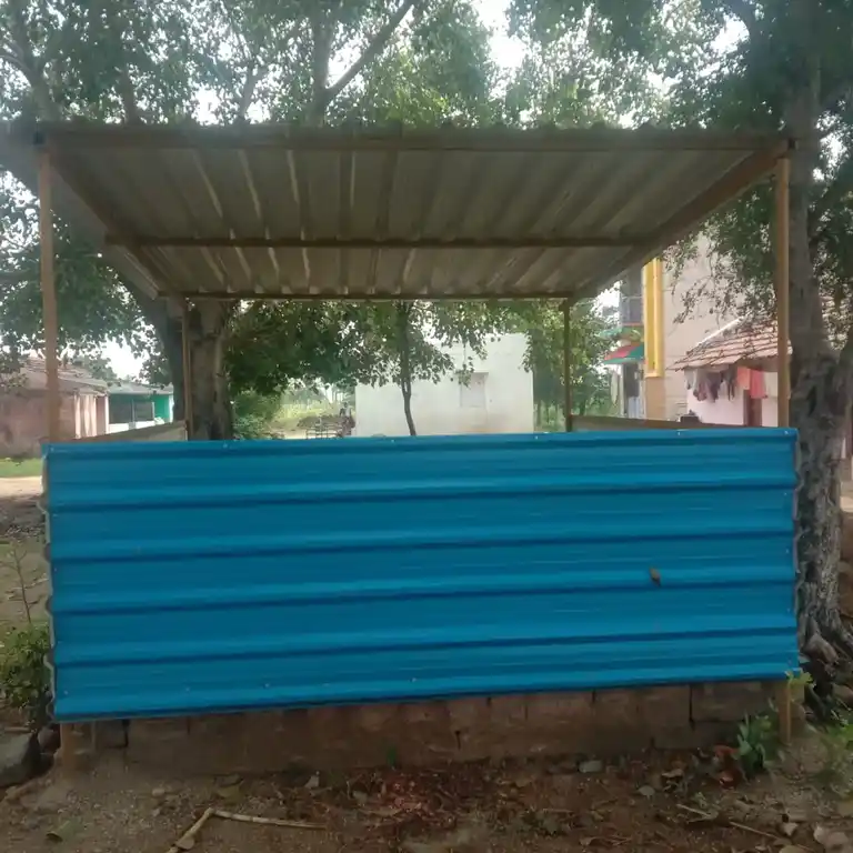 Arulmigu Mariyamman Temple, Osareddyhalli - 636905 அருள்மிகு மாரியம்மன் திருக்கோயில், Osareddyhalli - 636905, Dharmapuri - Ancient Temple Architecture and History Image 4