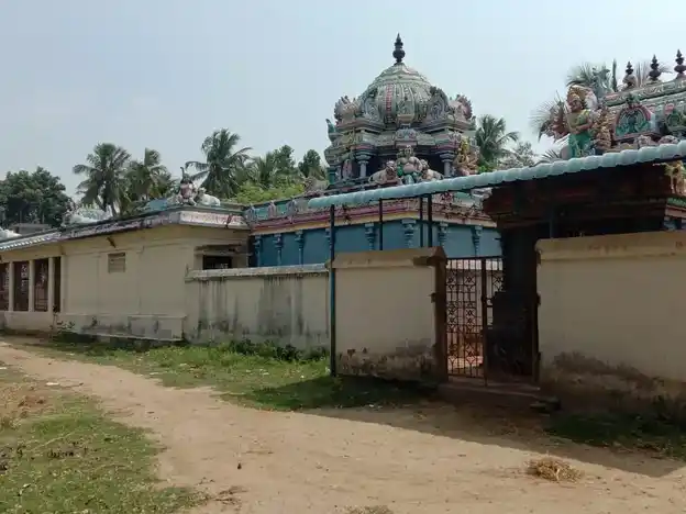 Arulmigu Mariyamman Temple, Paalaiyur - 612203 அருள்மிகு மாரியம்மன் திருக்கோயில், பாலையூர் - 612203, Mayiladuthurai - Ancient Temple Architecture and History Image 4