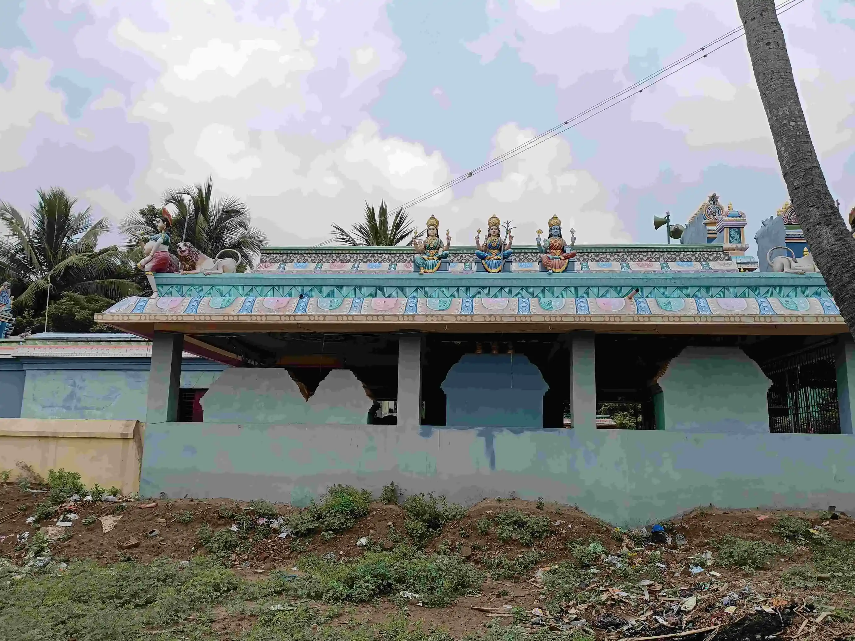 Arulmigu Mariyamman Temple, Palaiyapalayam - 609101 அருள்மிகு மாரியம்மன் திருக்கோயில், Sirkali - 609101, Mayiladuthurai - Ancient Temple Architecture and History Image 3