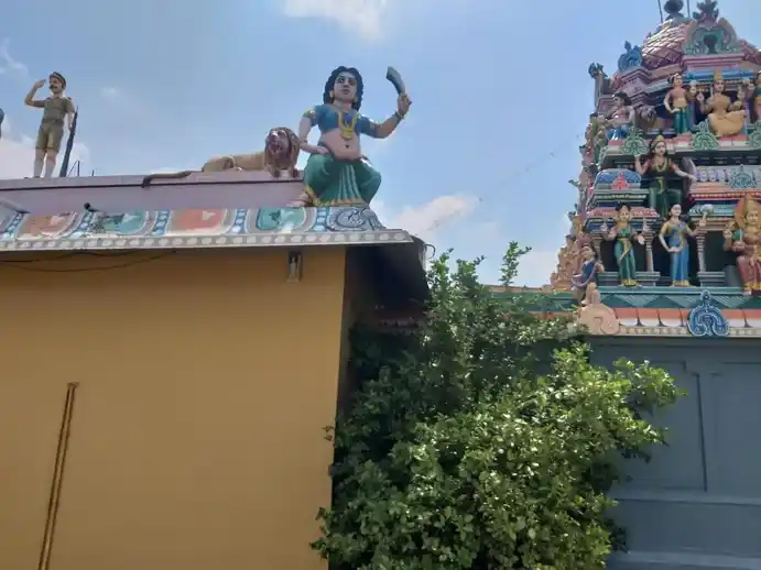 Arulmigu Mariyamman Temple, Palaviduthi - 621311 அருள்மிகு மாரியம்மன் திருக்கோயில், Palaviduthi - 621311, Karur - Ancient Temple Architecture and History Image 4
