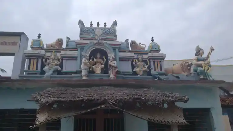 Arulmigu Mariyamman Temple, Paramathi To Tiruchengodu Road, Pandamangalam - 637208