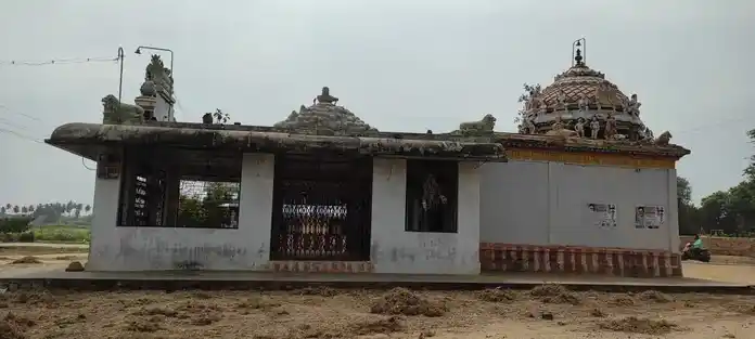 Arulmigu Mariyamman Temple, Pathiripatti - 621313 அருள்மிகு மாரியம்மன் திருக்கோயில், Pathiripatti - 621313, Karur - Ancient Temple Architecture and History Image 9
