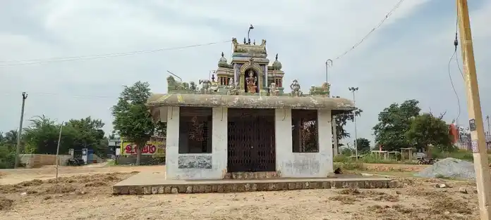 Arulmigu Mariyamman Temple, Pathiripatti - 621313 அருள்மிகு மாரியம்மன் திருக்கோயில், Pathiripatti - 621313, Karur - Ancient Temple Architecture and History Image 11