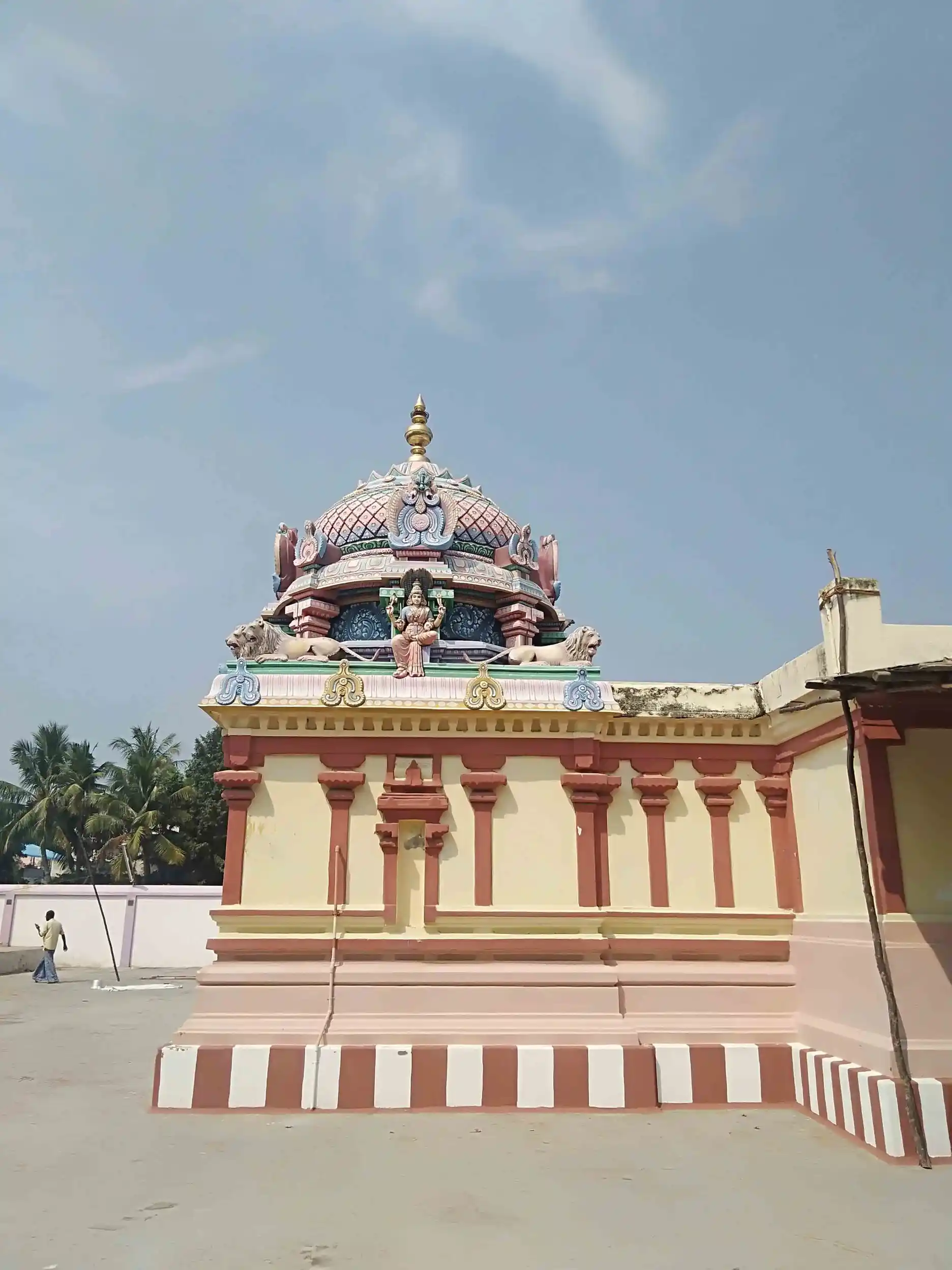 Arulmigu Mariyamman Temple, Pazhavatankattalai - 612401 அருள்மிகு மாரியம்மன் திருக்கோயில், பழவத்தான் கட்டளை - 612401, Thanjavur - Ancient Temple Architecture and History Image 2