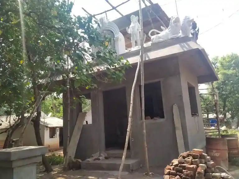 Arulmigu Mariyamman Temple, Periyakuruchi - 621719 அருள்மிகு மாரியம்மன் திருக்கோயில், Periyakuruchi - 621719, Ariyalur - Ancient Temple Architecture and History Image 4