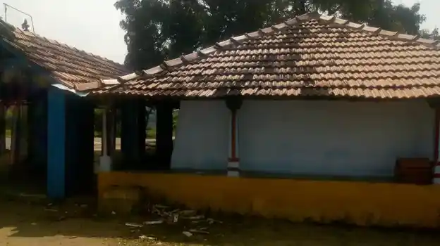 Arulmigu Mariyamman Temple, Periyerippatti, Vedapatty - 636115
