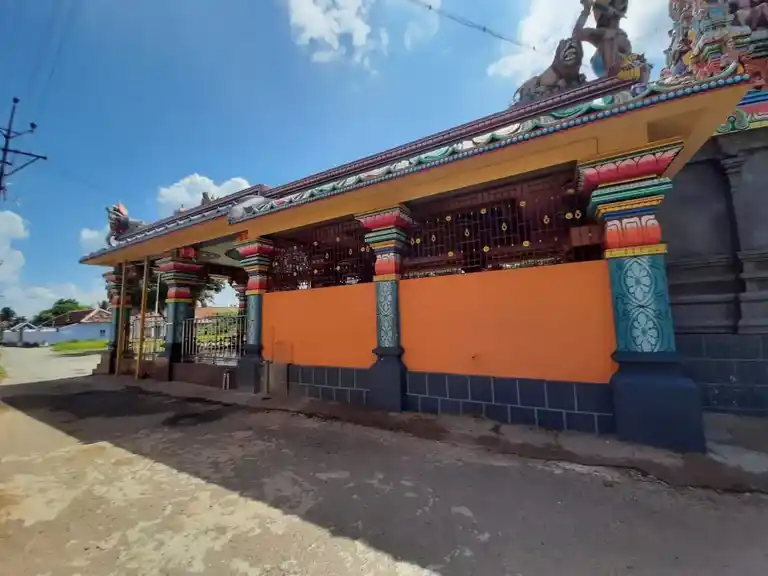 Arulmigu Mariyamman Temple, Pillapalaiyam - 621214 அருள்மிகு மாாியம்மன் திருக்கோயில், பிள்ளாபாளையம் - 621214, Thiruchirappalli - Ancient Temple Architecture and History Image 3