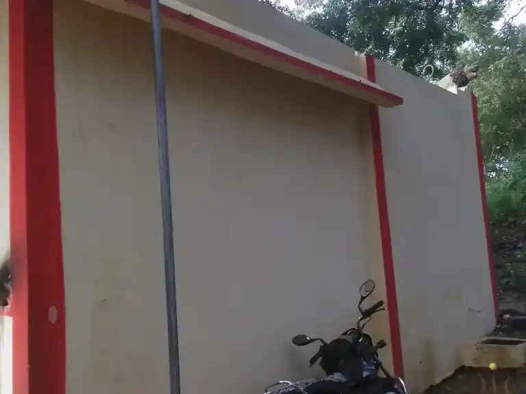 Arulmigu Mariyamman Temple, Pulimedu - 632105 அருள்மிகு மாரியம்மன் திருக்கோயில், புலிமேடு - 632105, Vellore - Ancient Temple Architecture and History Image 2