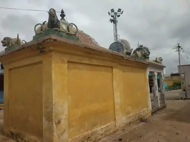 Arulmigu Mariyamman Temple, Renganathapuram - 621104 Arulmigu Mariyamman Temple, Renganathapuram - 621104, Perambalur - Ancient Temple Architecture and History Image 3