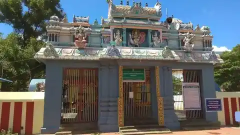 Arulmigu Mariyamman Temple, Sangiruppu - 609107 Arulmigu Mariyamman Temple, Sangiruppu - 609107, Mayiladuthurai - Ancient Temple Architecture and History Image 3