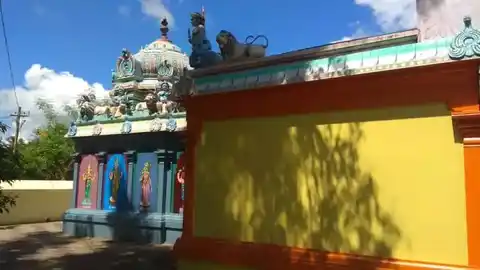 Arulmigu Mariyamman Temple, Sangiruppu - 609107 Arulmigu Mariyamman Temple, Sangiruppu - 609107, Mayiladuthurai - Ancient Temple Architecture and History Image 5