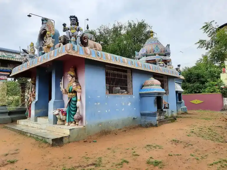 Arulmigu Mariyamman Temple, Sathamangalam - 606003 அருள்மிகு மாரியம்மன் வகையறா திருக்கோயில், Sathamangalam - 606003, Cuddalore - Ancient Temple Architecture and History Image 2