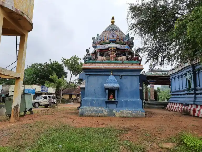 Arulmigu Mariyamman Temple, Sathamangalam - 606003 அருள்மிகு மாரியம்மன் வகையறா திருக்கோயில், Sathamangalam - 606003, Cuddalore - Ancient Temple Architecture and History Image 4