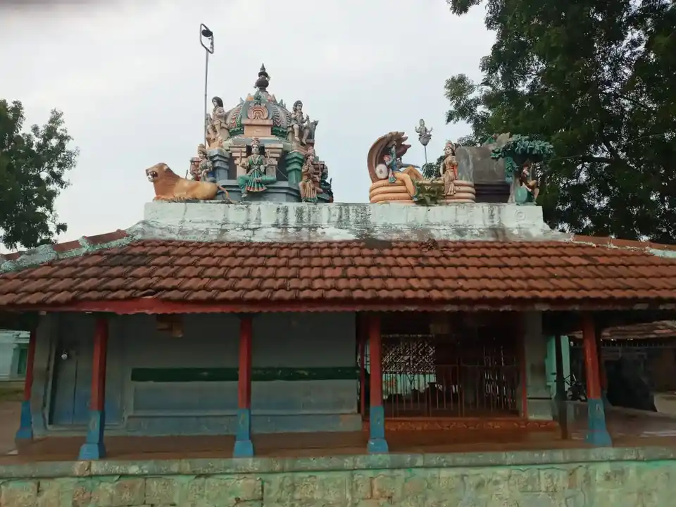 Arulmigu Mariyamman Temple, Sathampadi - 621703 Arulmigu mariyamman Temple, Sathampadi - 621703, Thiruchirappalli - Ancient Temple Architecture and History Image 3