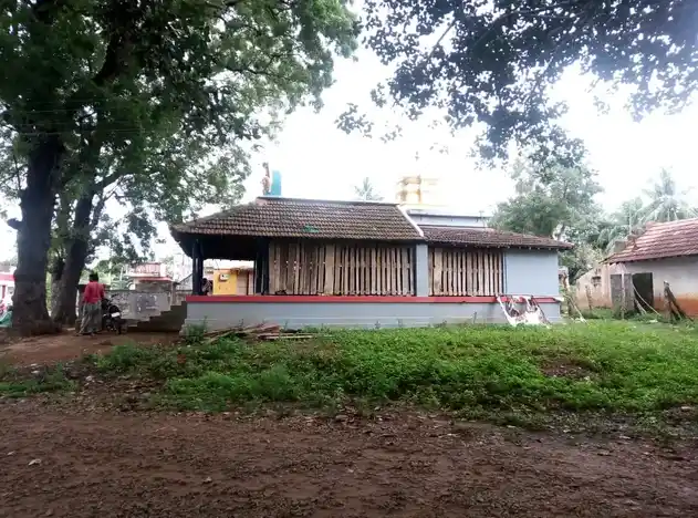 Arulmigu Mariyamman Temple, Sirukadambur - 621716 அருள்மிகு மாரியம்மன் திருக்கோயில், சிறுகடம்பூர் - 621716, Ariyalur - Ancient Temple Architecture and History Image 6