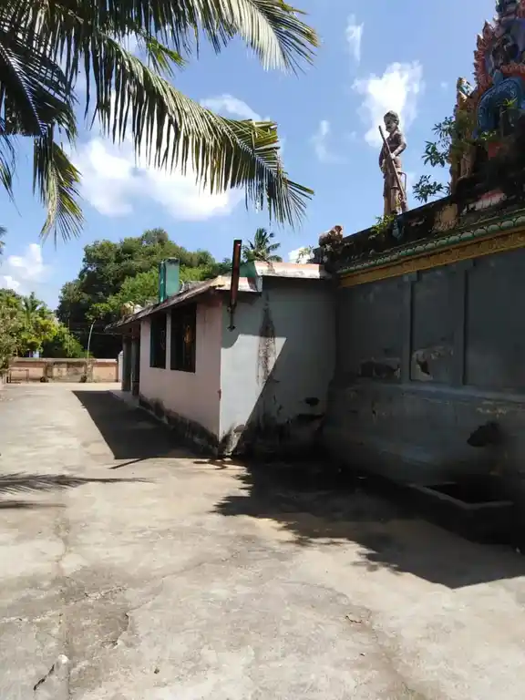 Arulmigu Mariyamman Temple, Soliyavilagam - 609204 அருள்மிகு மாரியம்மன் திருக்கோயில், Soliyavilagam - 609204, Thanjavur - Ancient Temple Architecture and History Image 13
