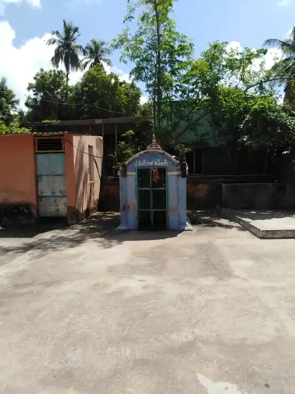 Arulmigu Mariyamman Temple, Soliyavilagam - 609204 அருள்மிகு மாரியம்மன் திருக்கோயில், Soliyavilagam - 609204, Thanjavur - Ancient Temple Architecture and History Image 15