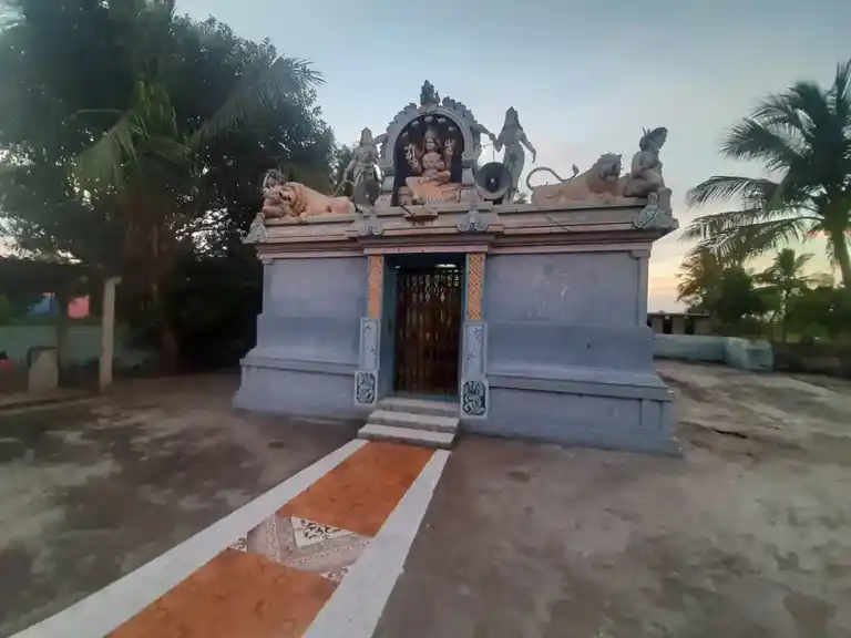 Arulmigu Mariyamman Temple, Somanadhapuram - 607202 அருள்மிகு மாரியம்மன் திருக்கோயில், Somanadhapuram - 607202, Kallakurichi - Ancient Temple Architecture and History Image 4