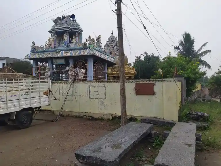 Arulmigu Mariyamman Temple, Sozhapandiyapuram - 605751 அருள்மிகு மாரியம்மன் திருக்கோயில், Sozhapandiyapuram - 605751, Kallakurichi - Ancient Temple Architecture and History Image 3