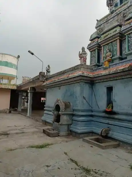 Arulmigu Mariyamman Temple, Suaduthurai - 621108 மாரியம்மன் திருக்கோயில், Suaduthurai, Suaduthurai - 621108, Perambalur - Ancient Temple Architecture and History Image 4