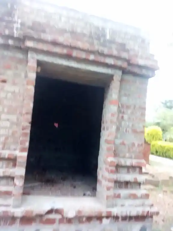 Arulmigu Mariyamman Temple, T.Pudhupatti - 621217 Arulmigu Mariyamman Temple, T.Pudhupatti - 621217, Thiruchirappalli - Ancient Temple Architecture and History Image 4