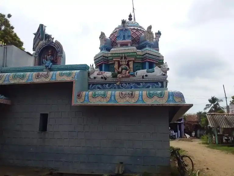 Arulmigu Mariyamman Temple, Thaliyampatti - 639120 அருள்மிகு மாரியம்மன் திருக்கோயில்,  - 639120, Karur - Ancient Temple Architecture and History Image 4