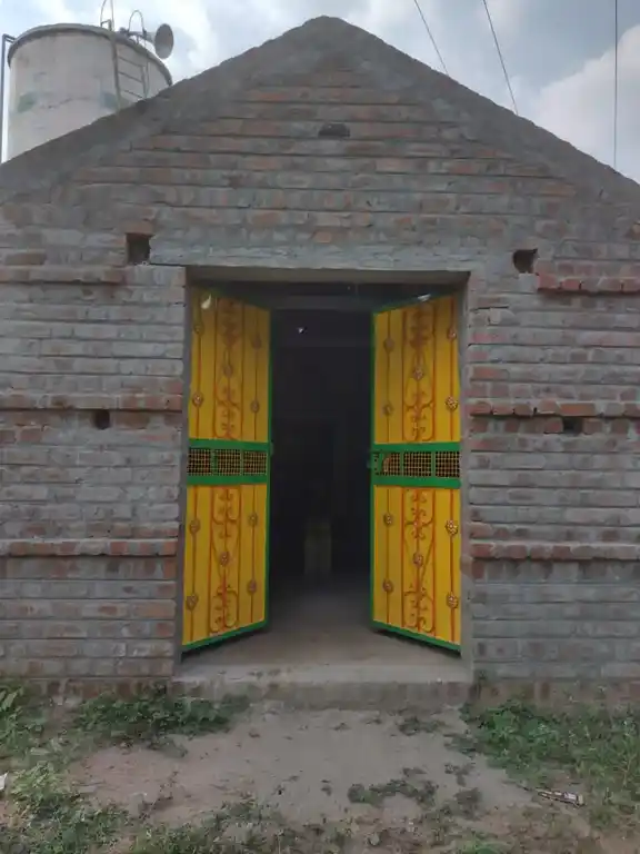 Arulmigu Mariyamman Temple, Thambal - 636902 அருள்மிகு மாரியம்மன் திருக்கோயில், தாம்பல் - 636902, Dharmapuri - Ancient Temple Architecture and History Image 3